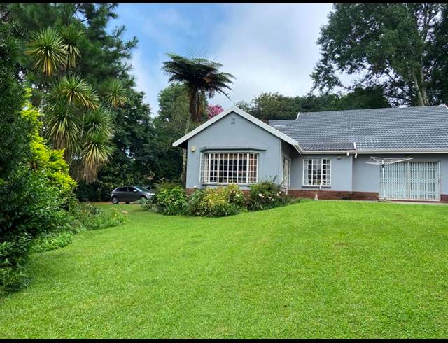 4 BEDROOM HOUSE FOR SALE IN MONTROSE